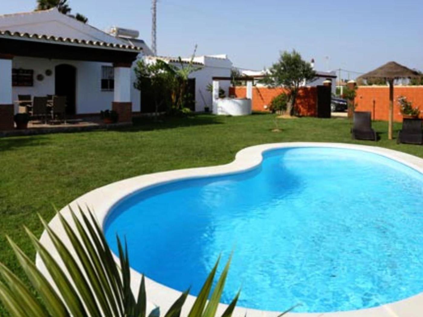 Holiday home Casa Familias Con Piscina Y Barbacoa